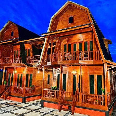فيلا Noerbaya House بوغيتّينغي المظهر الخارجي الصورة