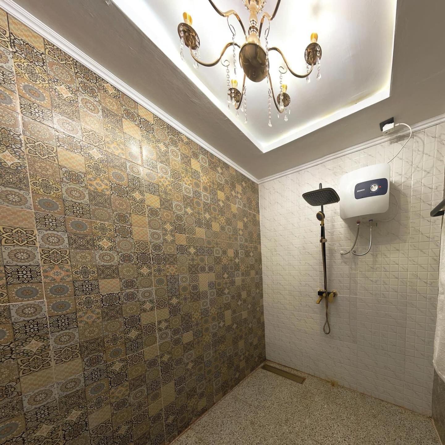 فيلا Noerbaya House بوغيتّينغي المظهر الخارجي الصورة